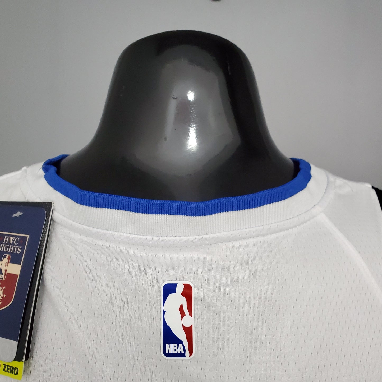 Dallas Maverick (lone ranger home white)