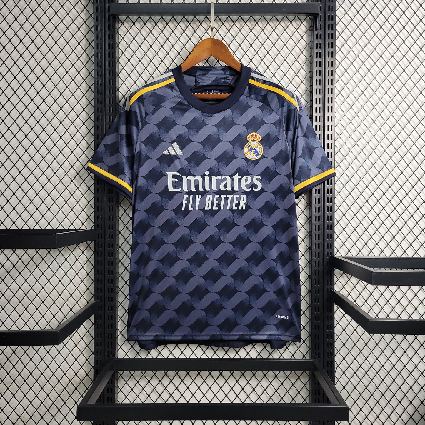 Real Madrid 2023/24 (Segunda equipación)