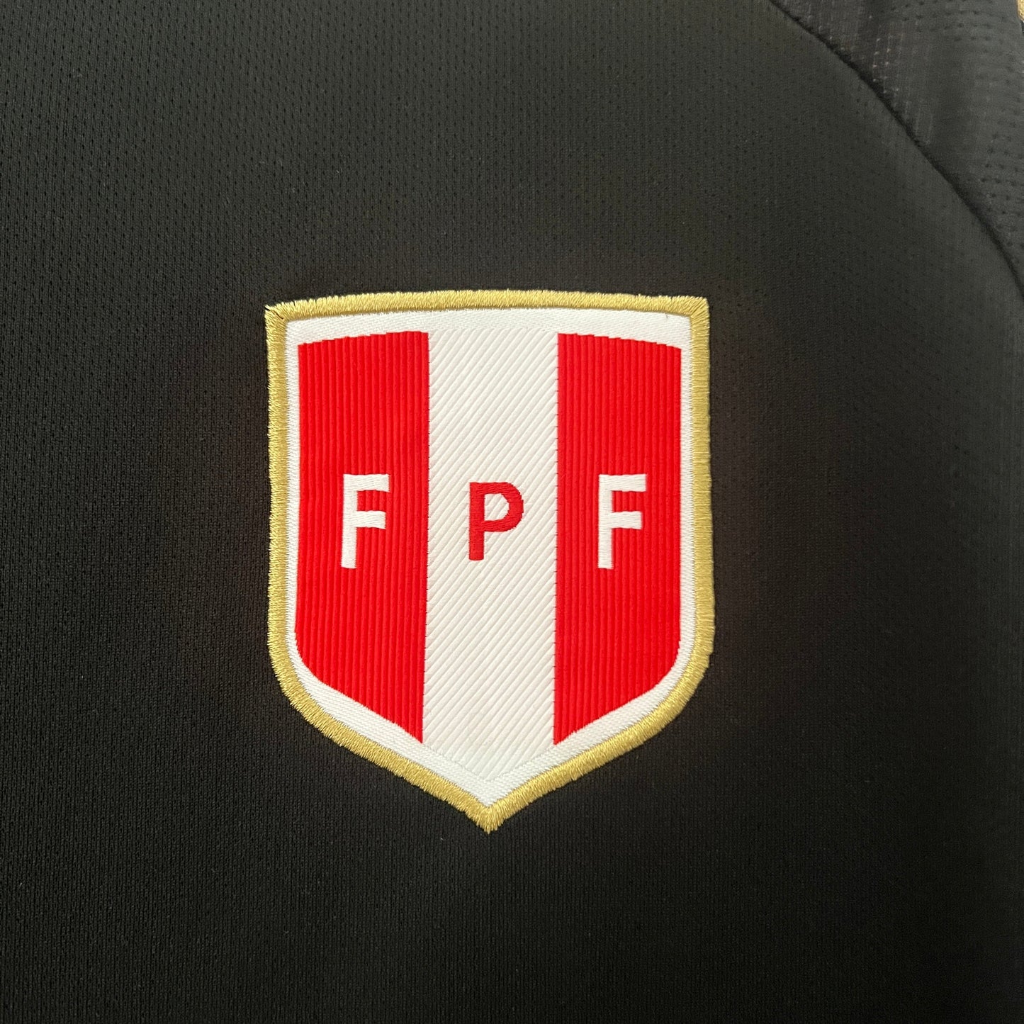 Perú 2024/25 (Segunda equipación)