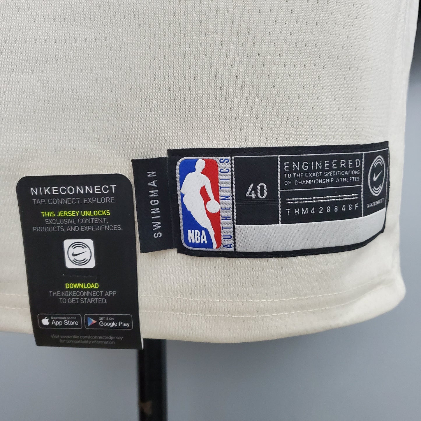 Milwaukee Bucks (Beige)