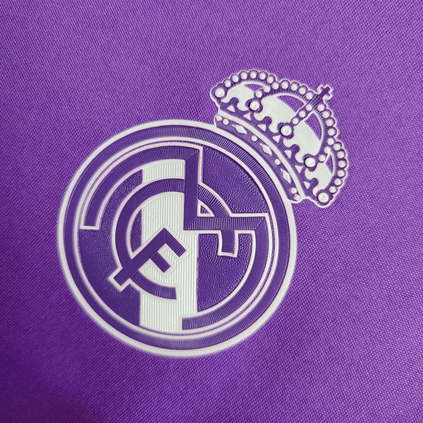 Retro Real Madrid 2017/2018 (mangas largas)