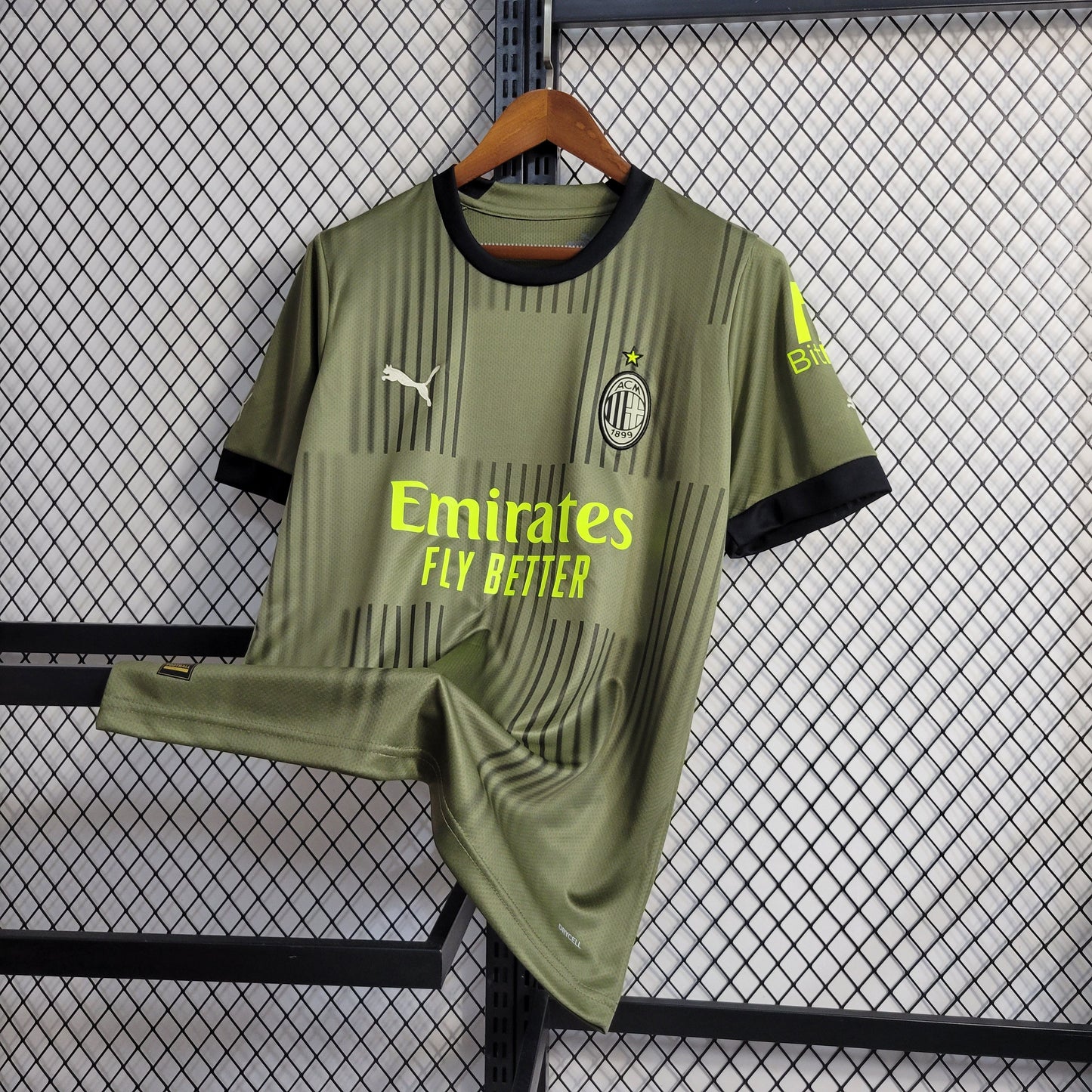AC Milán 2022/23 (Tercera equipación)