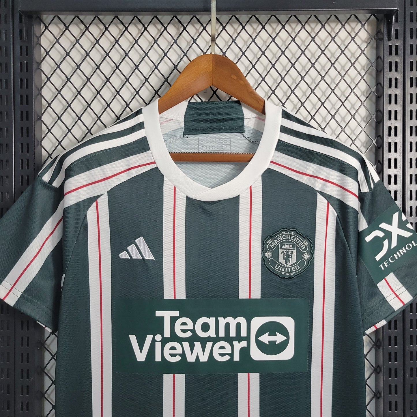 Manchester United 2023/24 (Segunda equipación)