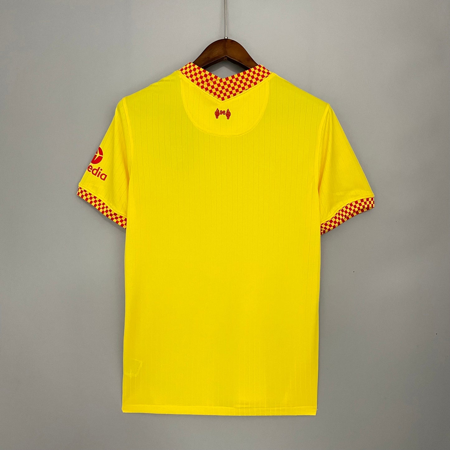 Liverpool 2021/22 (Tercera equipación)